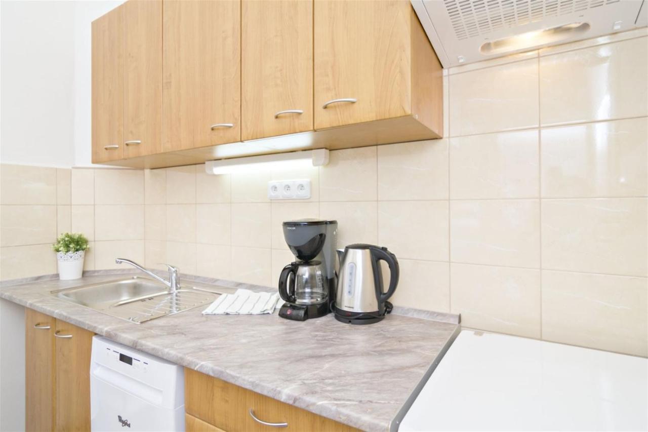 Apartments With 2 Bathrooms- 5 Minutes From Old Town - 102 M2 Praga Exterior foto