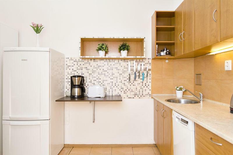 Apartments With 2 Bathrooms- 5 Minutes From Old Town - 102 M2 Praga Exterior foto
