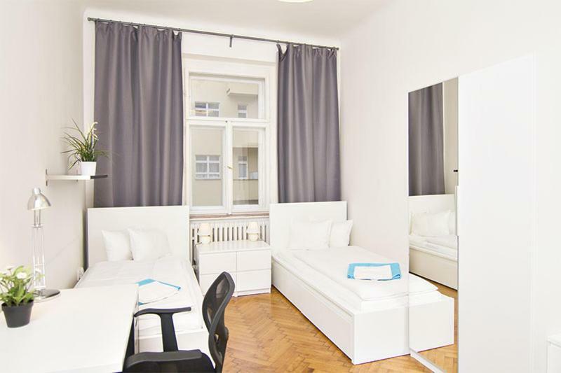 Apartments With 2 Bathrooms- 5 Minutes From Old Town - 102 M2 Praga Exterior foto